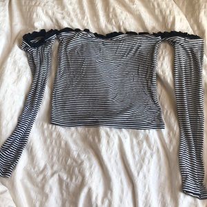 Long sleeve off the shoulder crop top